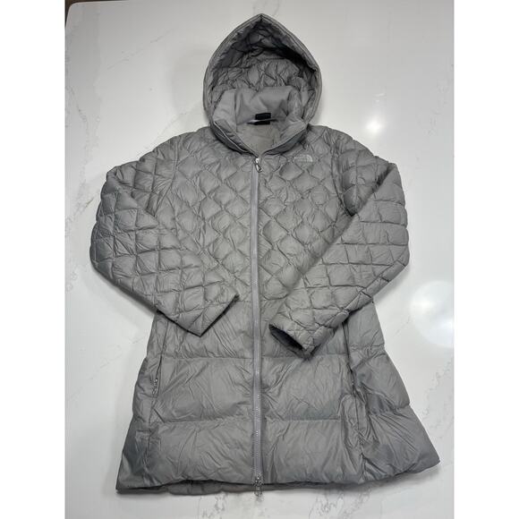 The North Face Women's Tyndall 550 Down Gray Jacket Puffer Quilt Size M NWOT - Picture 3 of 15